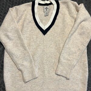 Women’s V-neck Varsity sweater